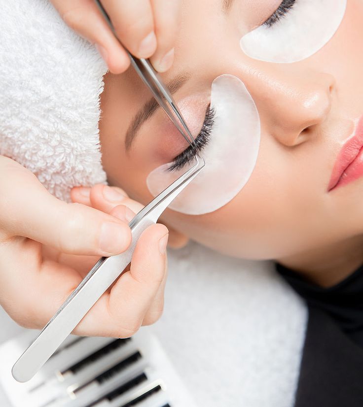Precision and Elegance in Brow Care